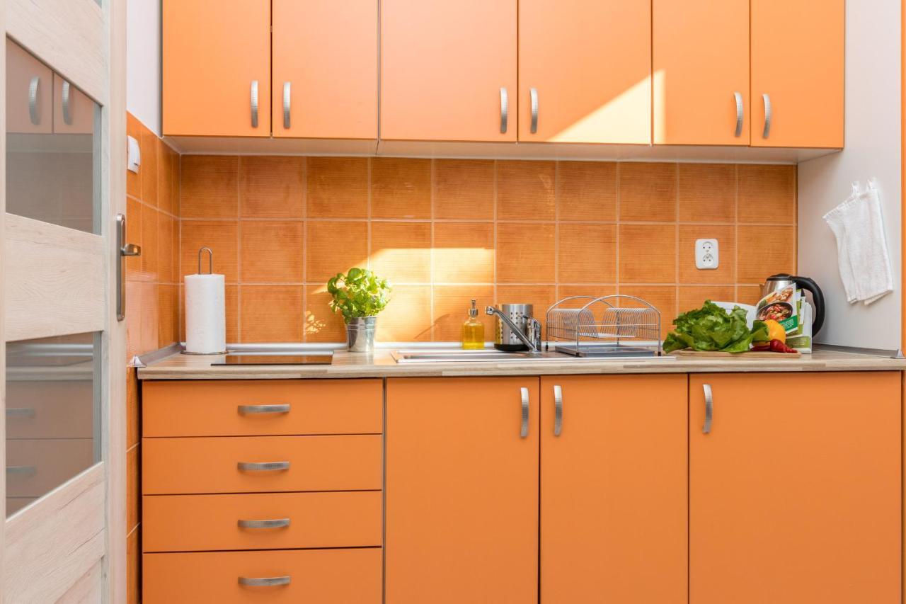Cracow Best Location Apartment With Garden By Cozyplace Kraków Exteriör bild