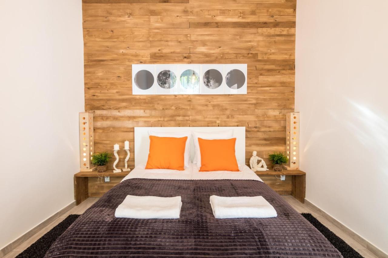 Cracow Best Location Apartment With Garden By Cozyplace Kraków Exteriör bild